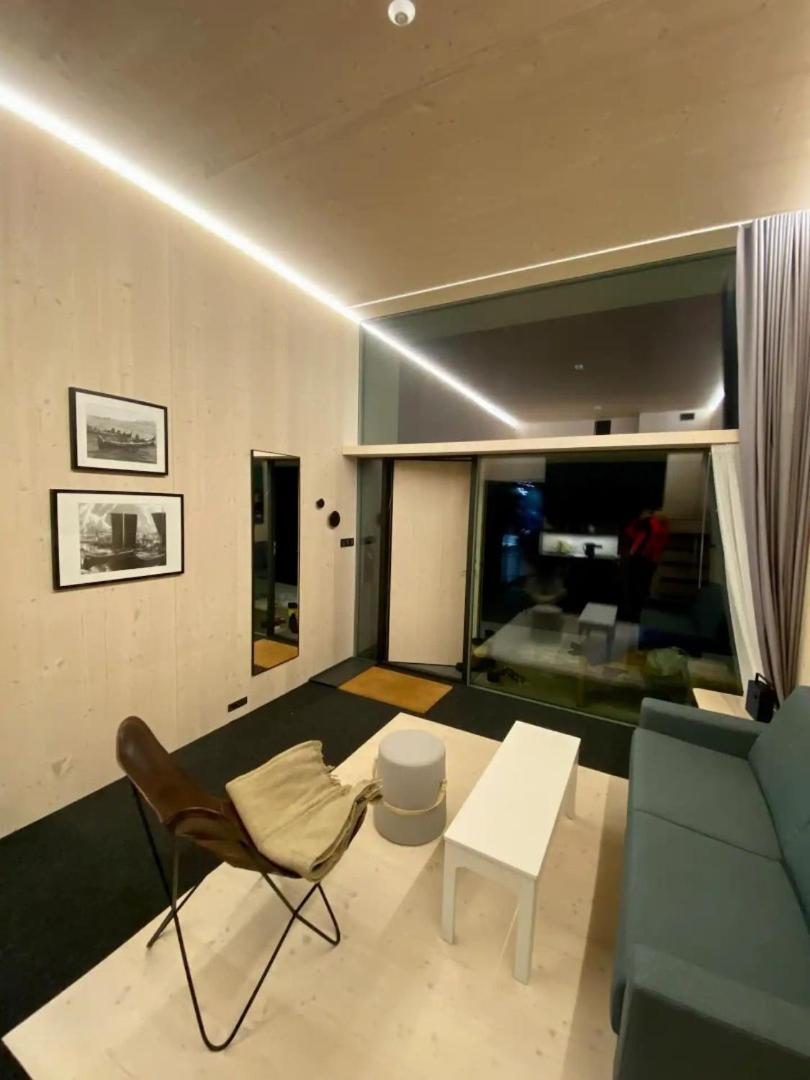 Oceanview Mini-House - Stunning Views Ramberg Exterior foto