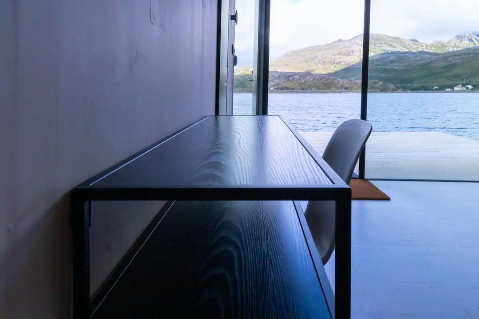 Oceanview Mini-House - Stunning Views Ramberg Exterior foto